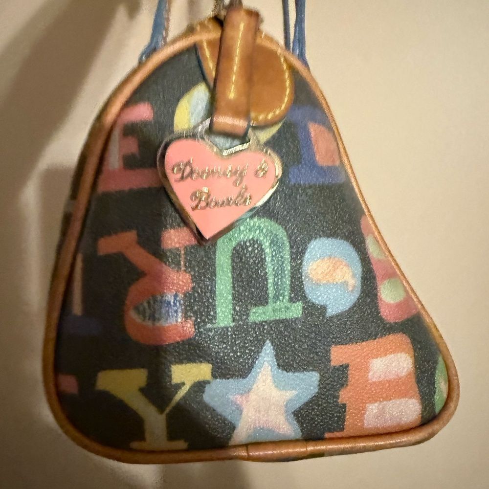 Dooney Rainbow Zipper - Picture 4 of 10